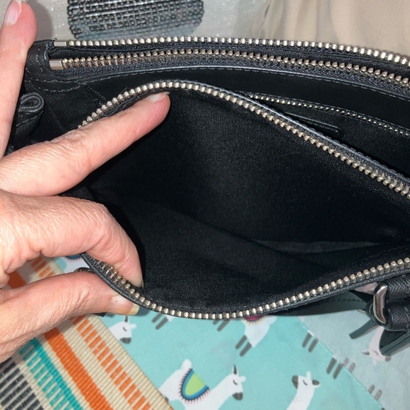 Coach hand bag - Picture 2 of 10